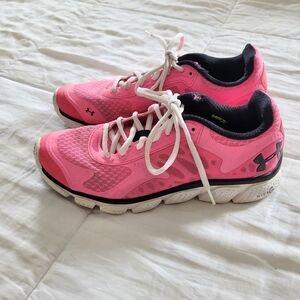 Under Armour Women's Pink Running Shoes